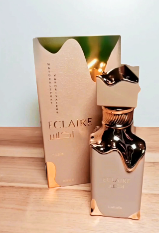 Sample Eclaire by Lattafa