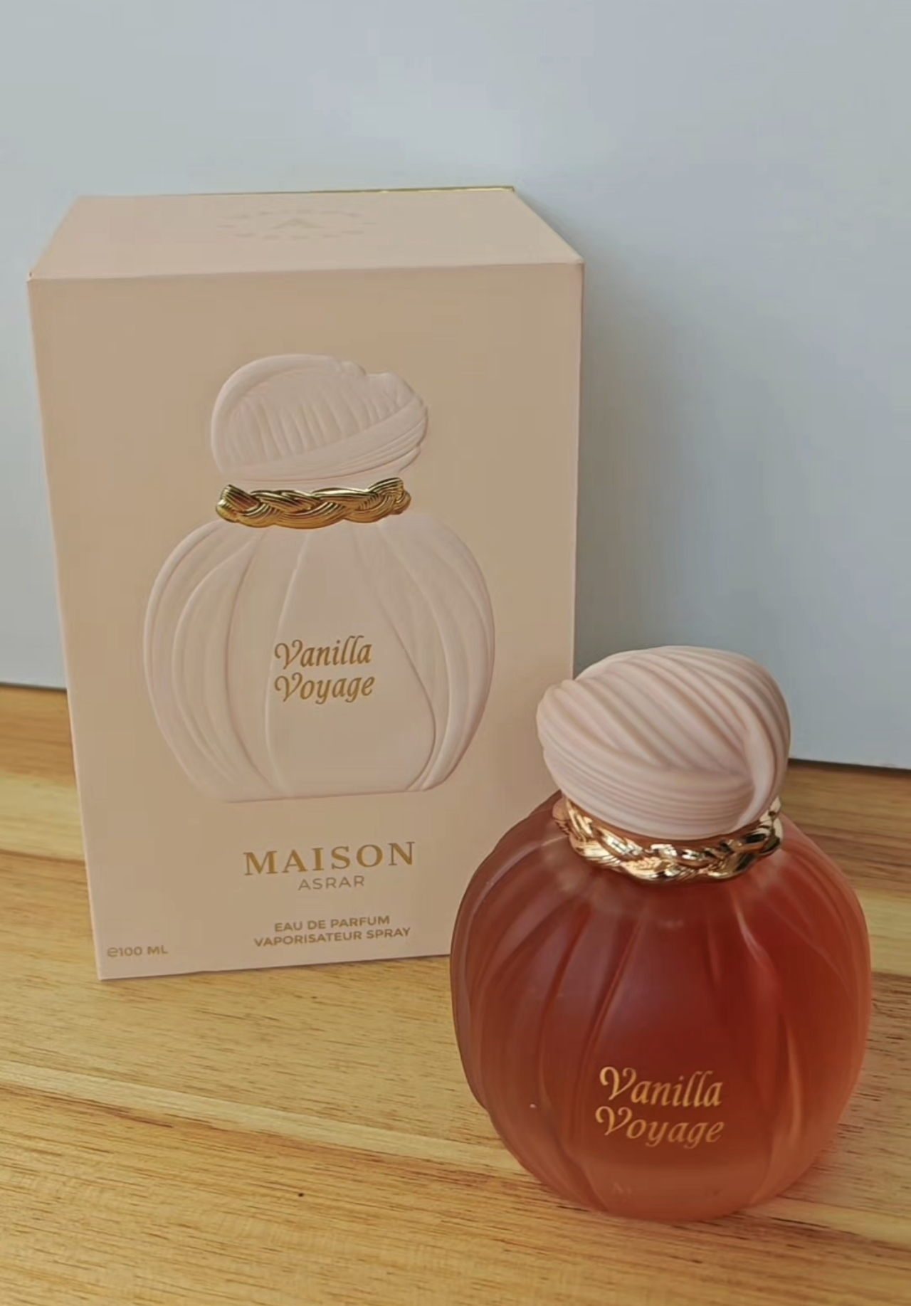 Sample Vanilla Voyage by Maison Asrar